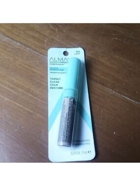 Almay Clear Complexion Concealer - Light, 100